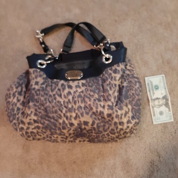 Purse - Picture 1 of 2